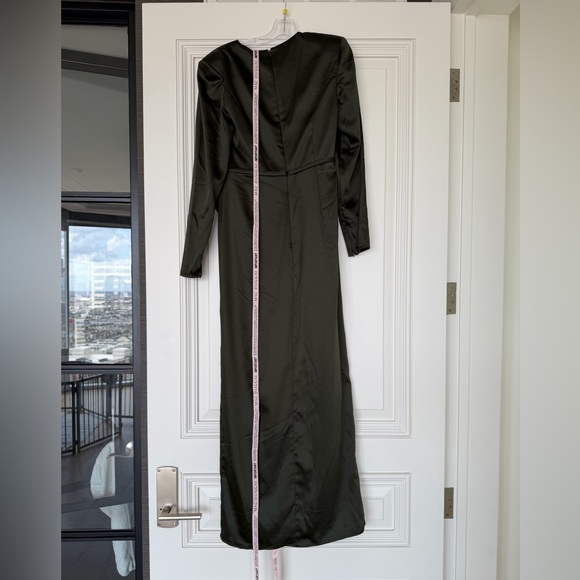 Mac Duggal Dark Green Long Sleeve Satin Dress Sz 6US - Picture 8 of 10